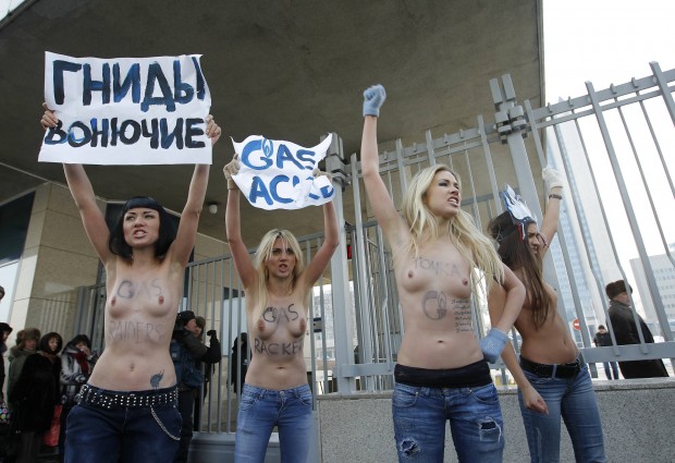 FEMEN     G